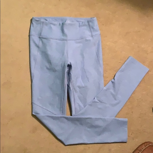 Outdoor Voices Warmup Legging in Lilac - Picture 6 of 8